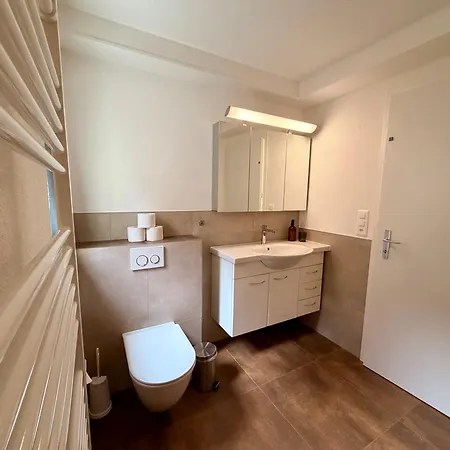 Guardian Gate Daire Iseltwald